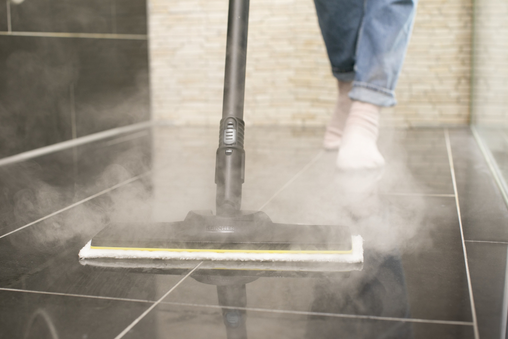 Парочистачка KARCHER SC 1 EASYFIX с к-т за под 15164010